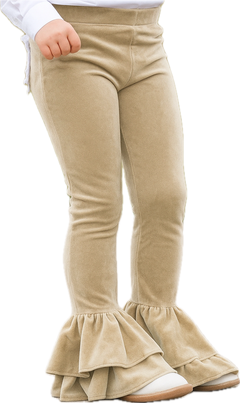 Felicity Bellbottoms ‘26